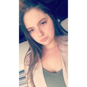 Meet your Posher, Gabriela